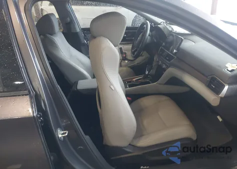 2019 Honda Accord Ex-L z USA, uszkodzony, nr VIN 1HGCV1F51KA114529